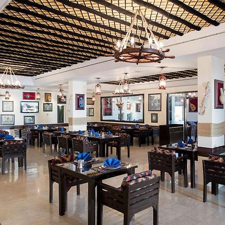 כוויית The Palms Beach Hotel And Spa - Kuwai מסעדה תמונה