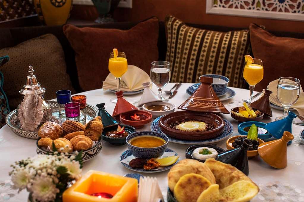 כוויית The Palms Beach Hotel And Spa - Kuwai מסעדה תמונה